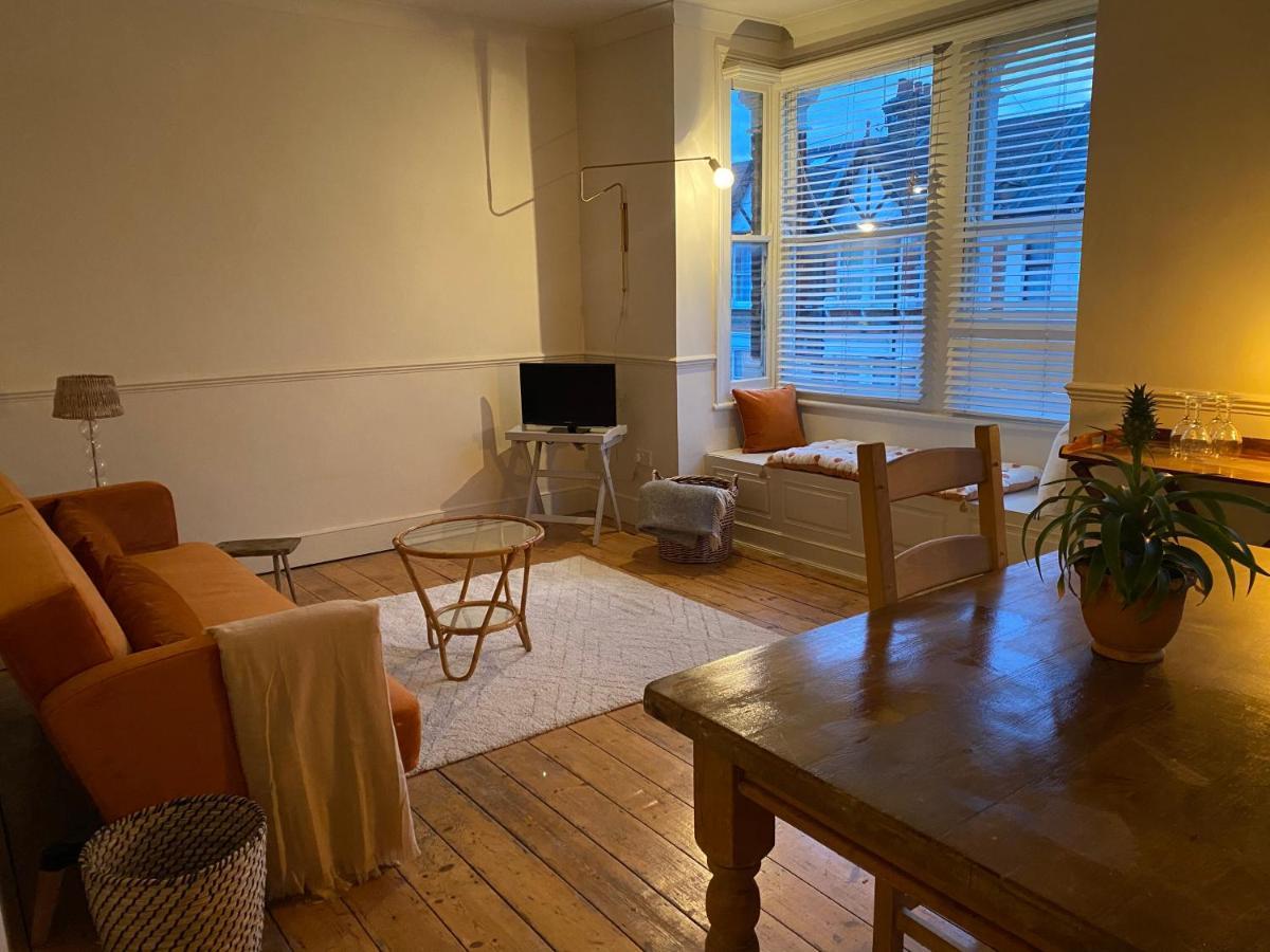 Stylish Apt London Excel Olympic Close To Station Appartement Buitenkant foto