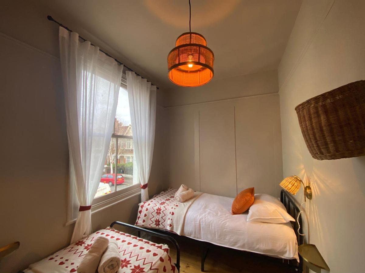 Stylish Apt London Excel Olympic Close To Station Appartement Buitenkant foto